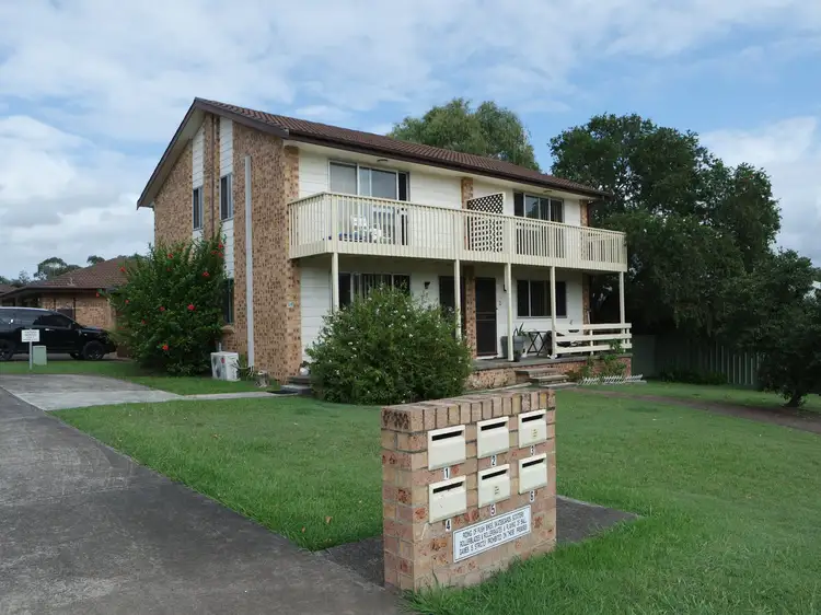 Unit 1/24-26 Summerville Street, Wingham NSW 2429