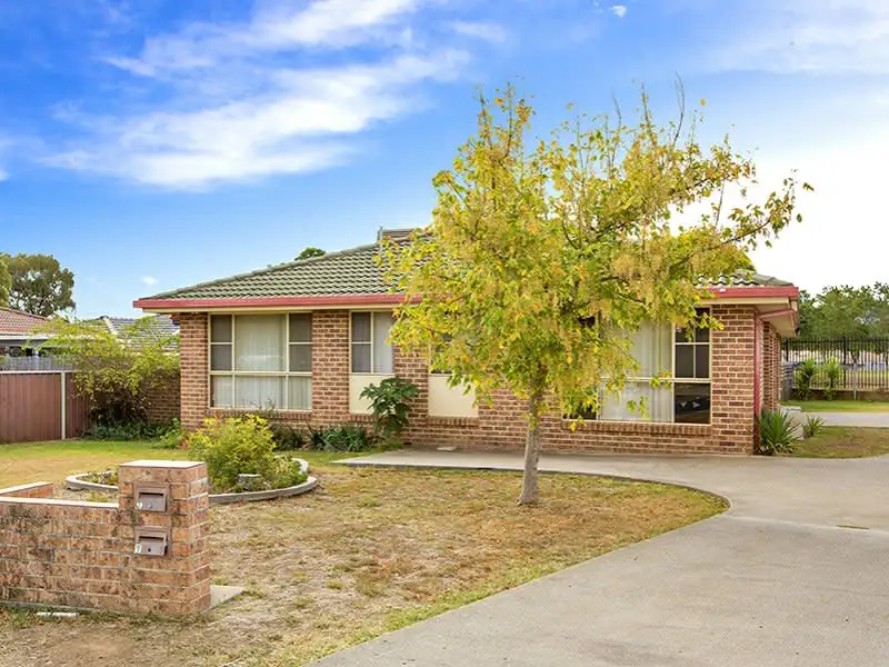 Main view of Homely unit listing, Unit 1&2/3 Belah Close, Tamworth NSW 2340