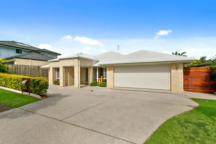 125 Wunburra Circle, Pacific Pines QLD 4211