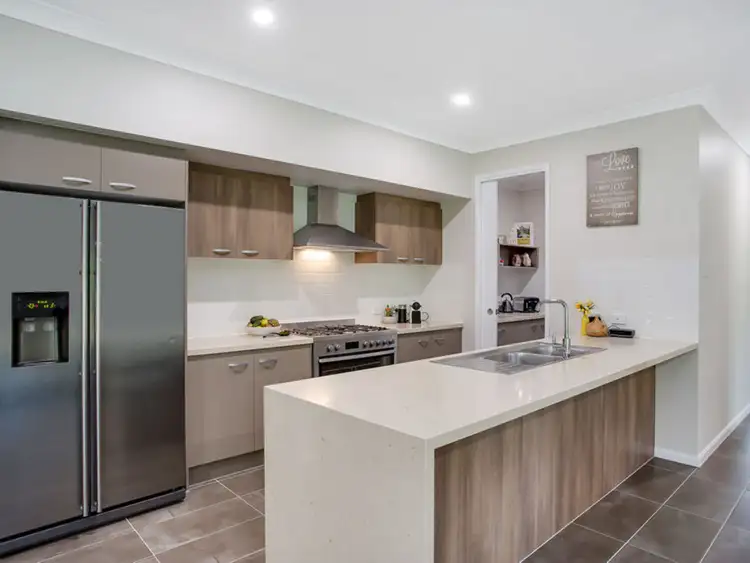 Second view of Homely house listing, 2/8 Foxtail Court, Tallai QLD 4213