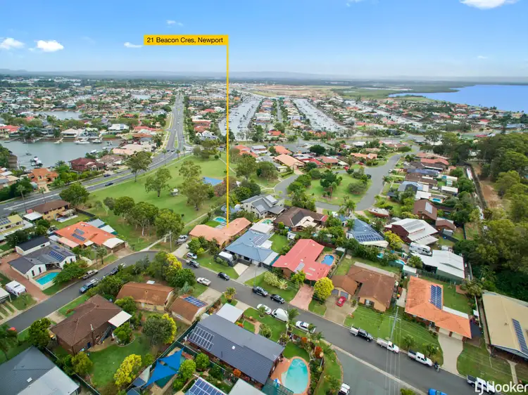 21 Beacon Crescent, Newport QLD 4020
