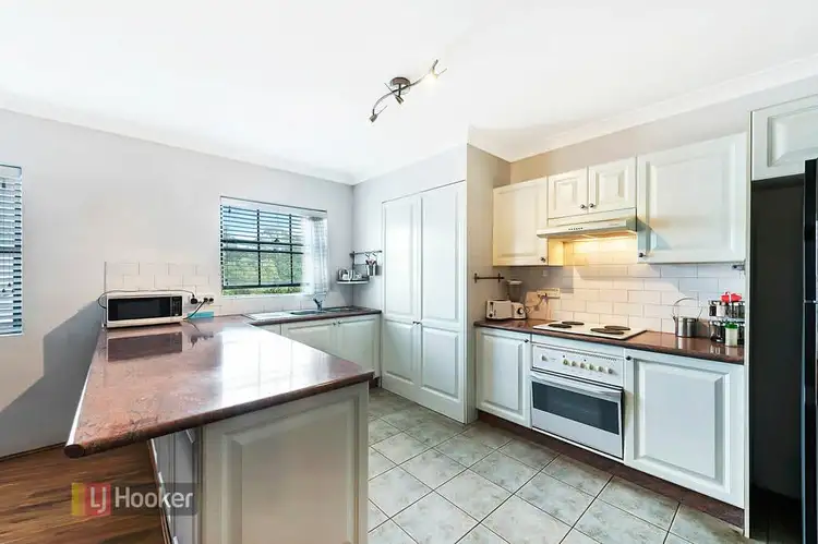 Main view of Homely unit listing, 2/485 Wentworth Avenue, Toongabbie NSW 2146
