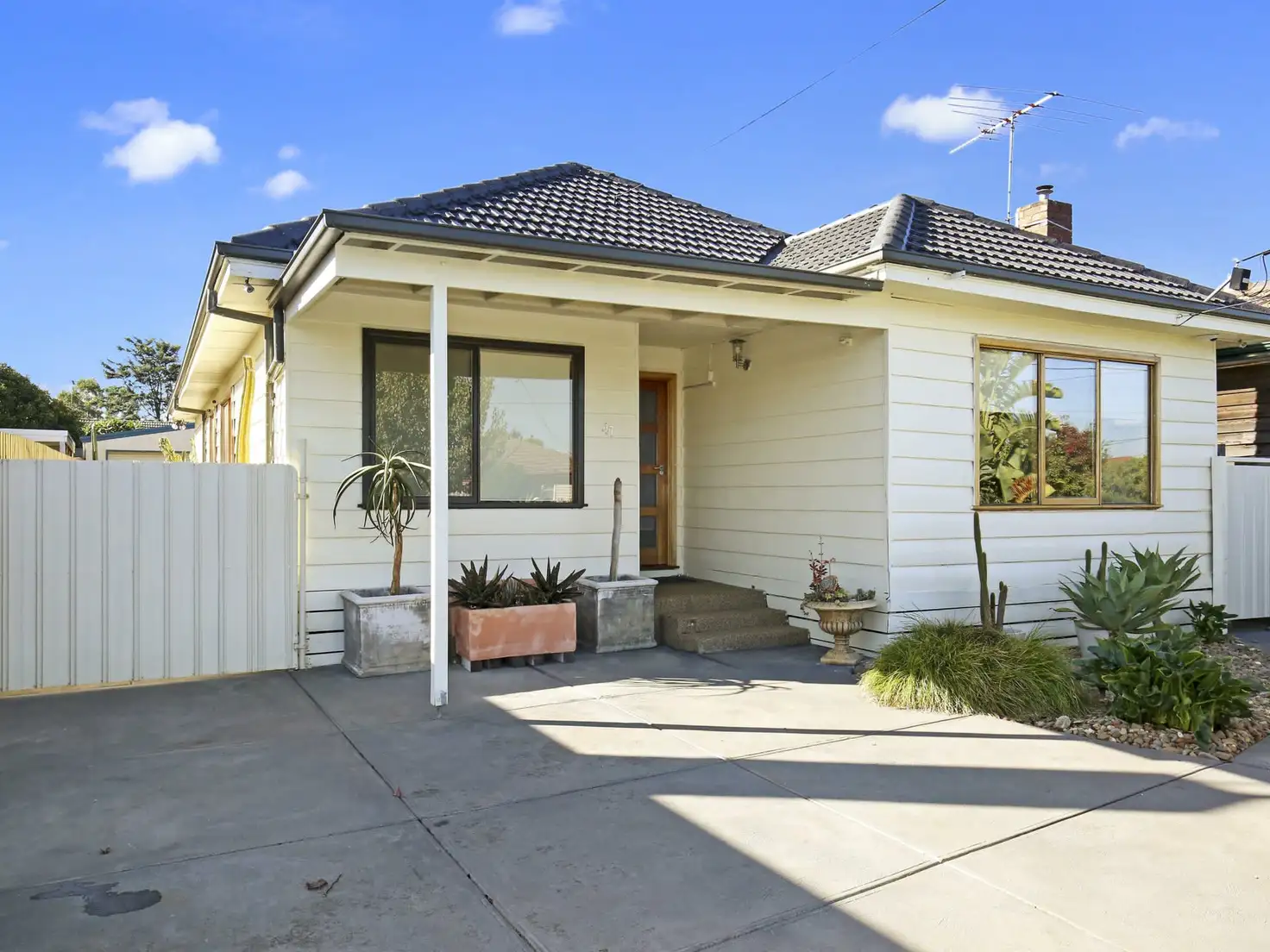 Main view of Homely house listing, 47 Wattle Grove, Reservoir VIC 3073