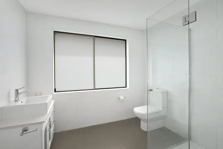 Sixth view of Homely house listing, 6 Thompson Place, Minto NSW 2566