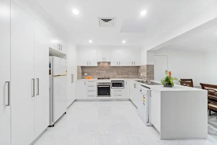 6 Begonia Avenue