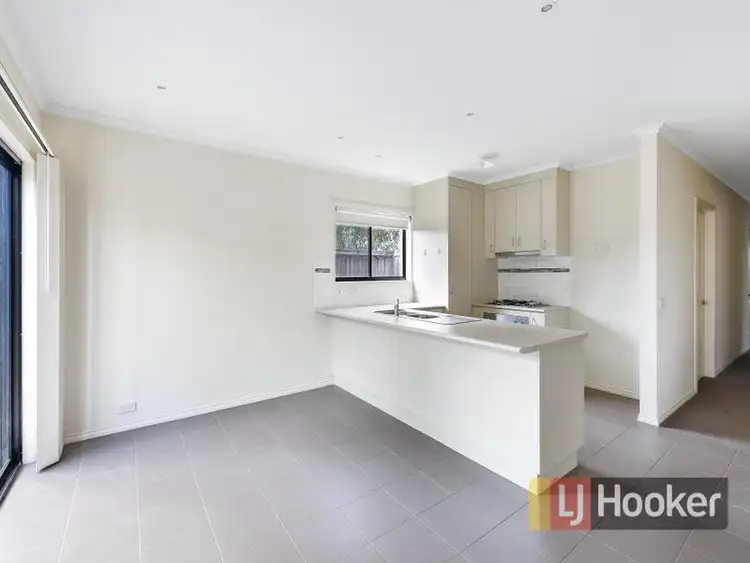 Fifth view of Homely unit listing, 24/103 Army Road, Pakenham VIC 3810