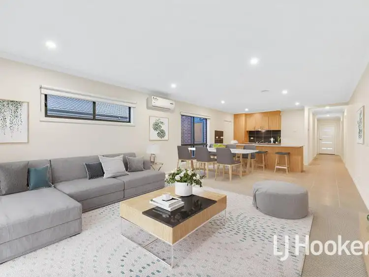 Third view of Homely house listing, 5 Shirley Street, Pakenham VIC 3810