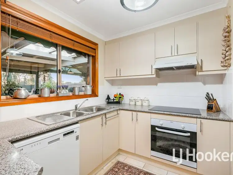 Fifth view of Homely house listing, 17 Joseph Court, Pakenham VIC 3810