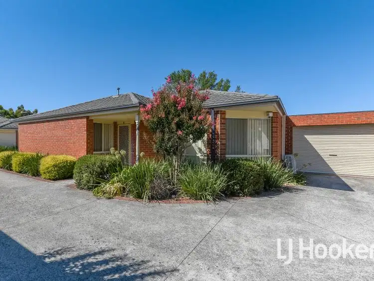 8/11 King Street, Pakenham VIC 3810