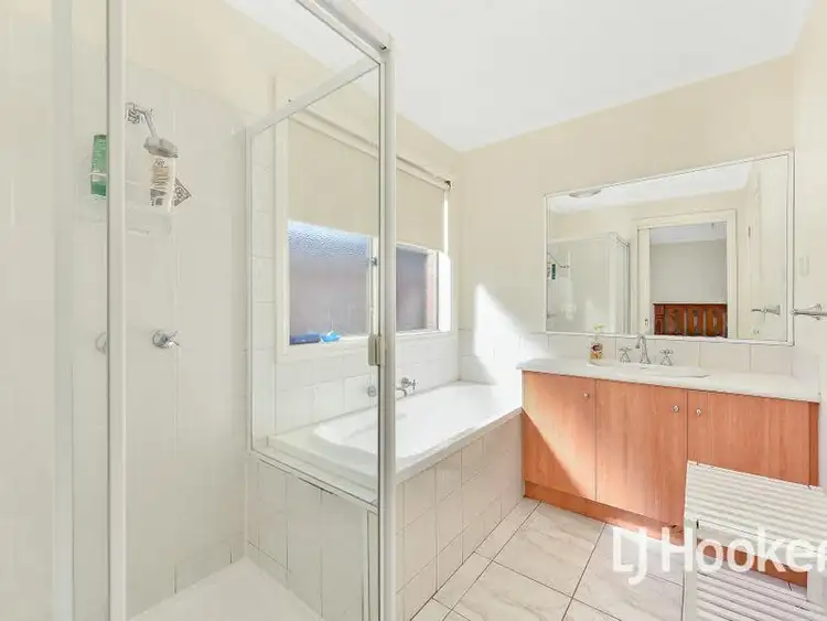 Fifth view of Homely unit listing, 8/11 King Street, Pakenham VIC 3810