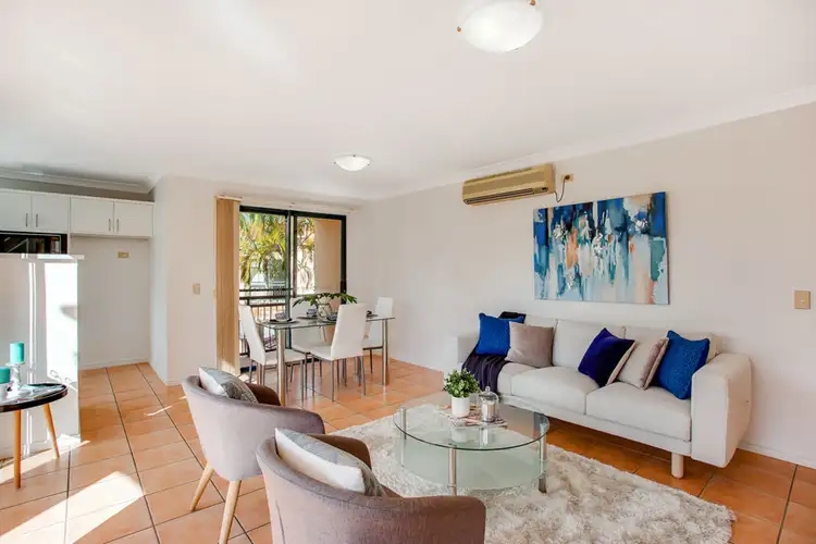 206 Cheltenham Drive, Robina QLD 4226