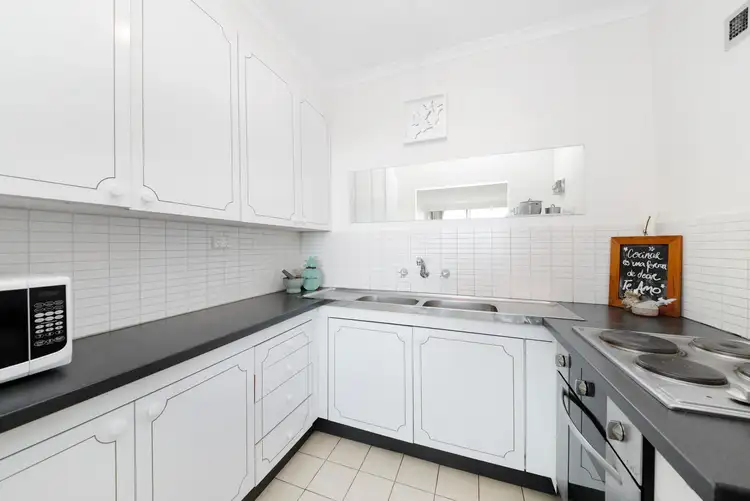 Third view of Homely apartment listing, 8E/27-31 Ocean Street North, Bondi NSW 2026