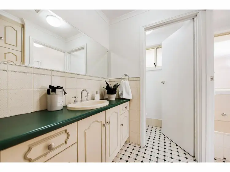 Fourth view of Homely house listing, 2 Oxford Circuit, Newton SA 5074