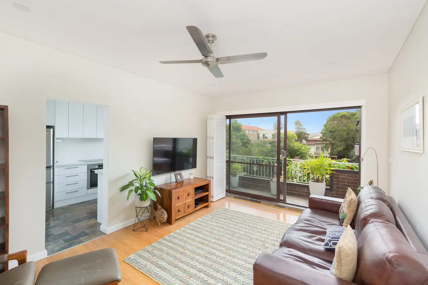 Main view of Homely unit listing, 15/119 Oaks Avenue, Dee Why NSW 2099