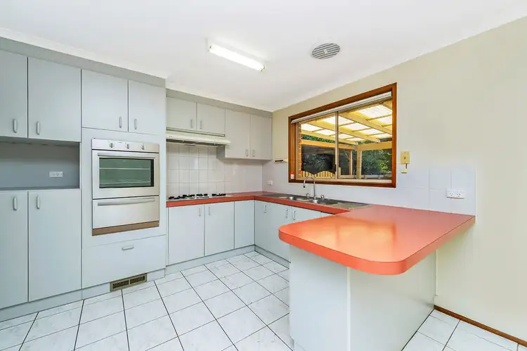 Fifth view of Homely house listing, 8 Creswick Place, Calwell ACT 2905