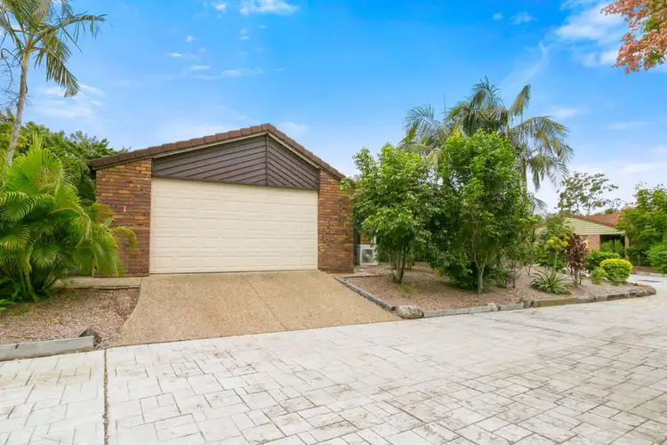 1/4 Madsen Place, Southport QLD 4215