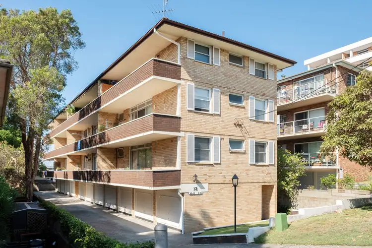 Third view of Homely unit listing, 13/13 Westminister Avenue, Dee Why NSW 2099