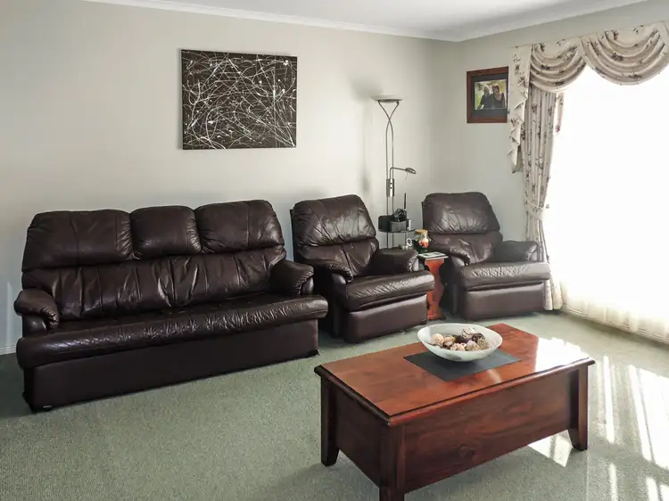 Fourth view of Homely house listing, 5 Kennon Court, Swan Hill VIC 3585