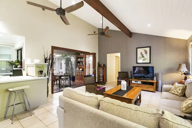 Third view of Homely house listing, 6 Julieanne Court, Cleveland QLD 4163