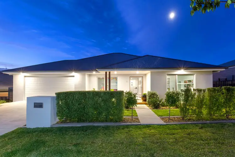21 McTavish Street, Googong NSW 2620