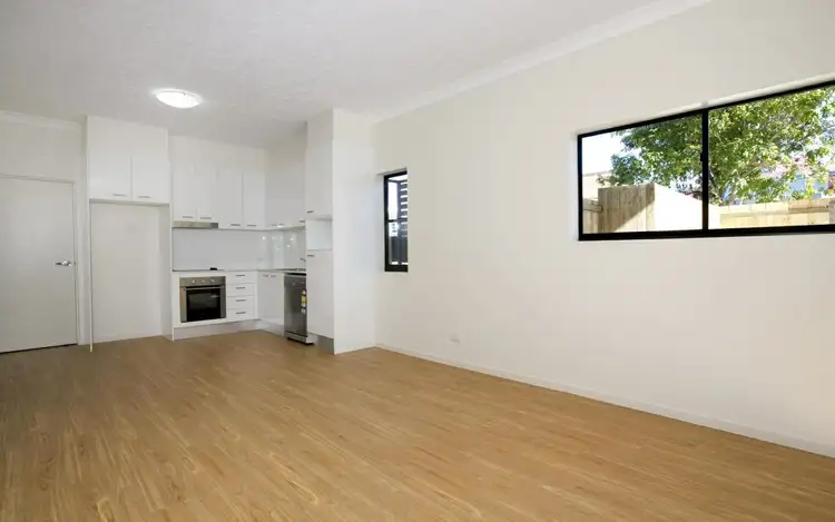 Fifth view of Homely apartment listing, 1/11 Lyons Terrace, Windsor QLD 4030