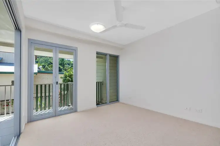 Fourth view of Homely unit listing, 4/110-114 Collins Avenue, Edge Hill QLD 4870