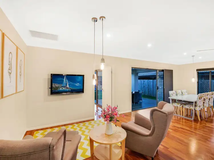 Fifth view of Homely house listing, 10 Dandelion Street, Griffin QLD 4503