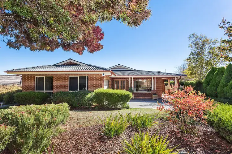 8 Aggie Place, Palmerston ACT 2913