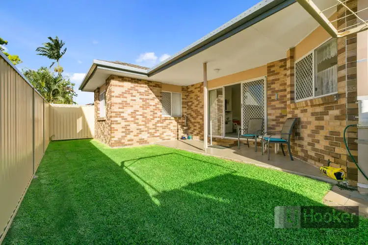 1/3 McWilliam Close, Labrador QLD 4215