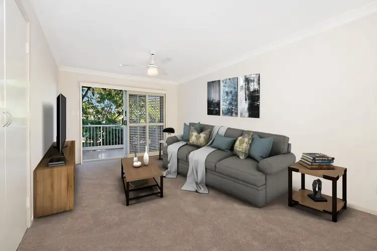 17/7 Main Avenue, Coorparoo QLD 4151