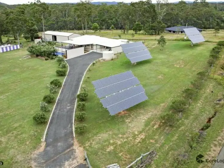 36 Essex Court, Mount Hallen QLD 4312