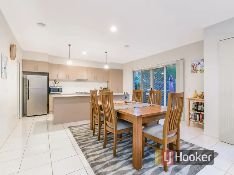 Third view of Homely house listing, 9/16-20 Honeysuckle Close, Pakenham VIC 3810