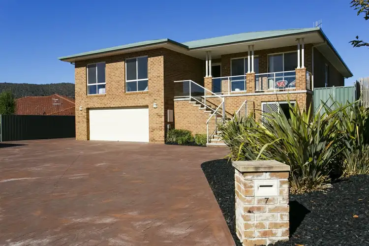 7 Annand Place, Queanbeyan NSW 2620