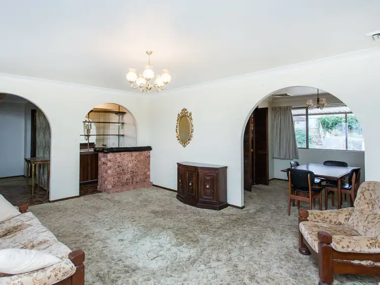 Fifth view of Homely house listing, 5 Lowan Place, Cowra NSW 2794