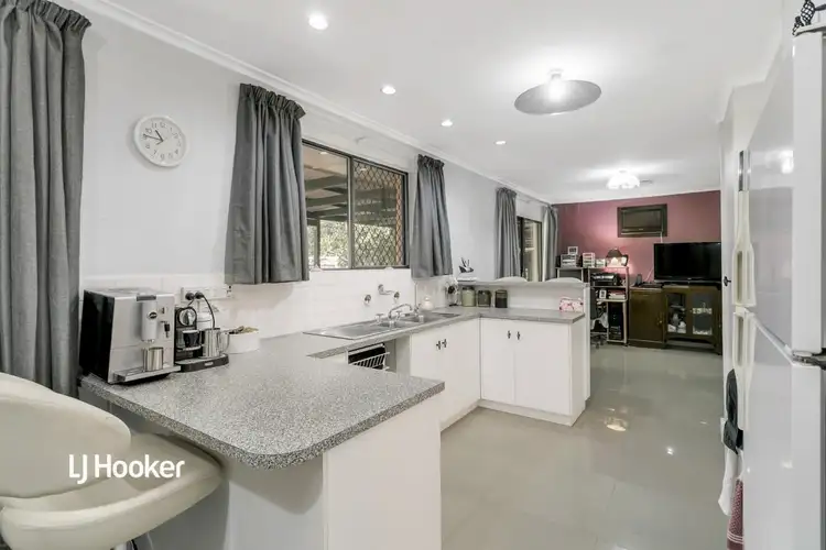 Fifth view of Homely house listing, 2 Arunta Court, Modbury North SA 5092