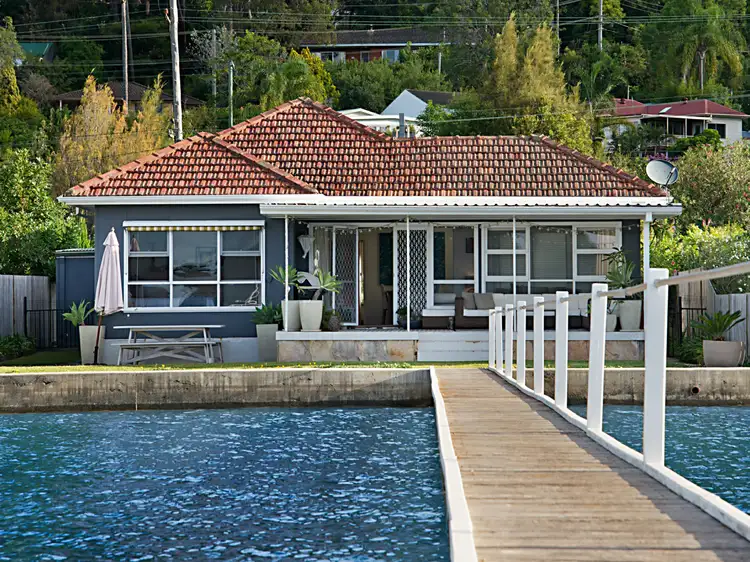 84 Brisbane Water Drive, Koolewong NSW 2256