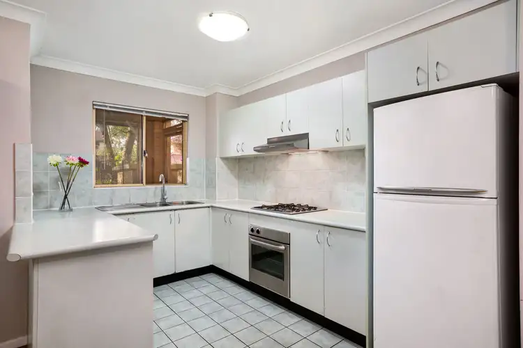 Sixth view of Homely apartment listing, 4/334-336 Railway Terrace, Guildford NSW 2161