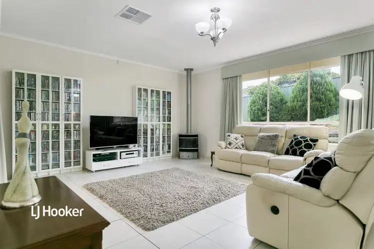 Second view of Homely house listing, 2 Creek Rise, Walkley Heights SA 5098