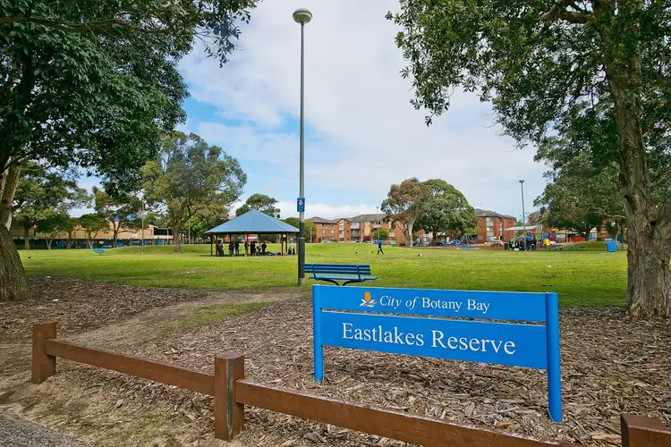 Fifth view of Homely apartment listing, 5/6 Barber Avenue, Eastlakes NSW 2018