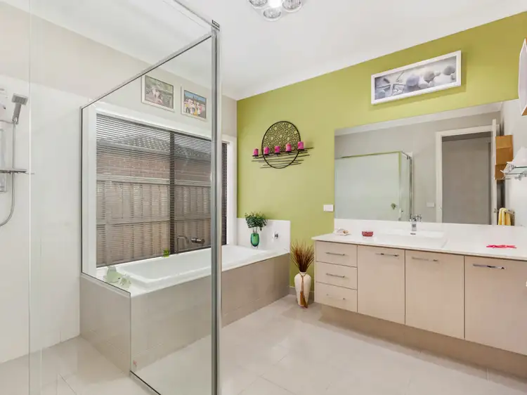 Sixth view of Homely house listing, 5 Mistral Way, Beveridge VIC 3753