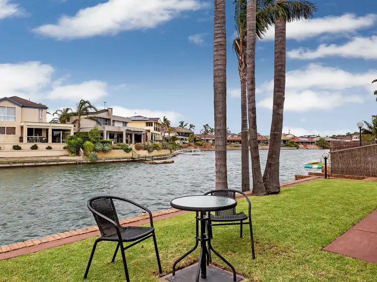 14 McDonald Grove, West Lakes SA 5021