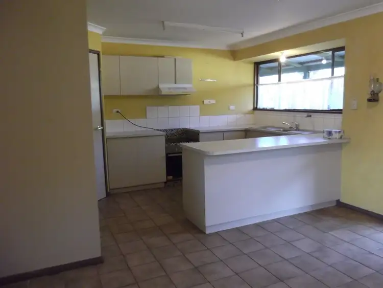 Second view of Homely house listing, 21 Hassell Close, Toodyay WA 6566