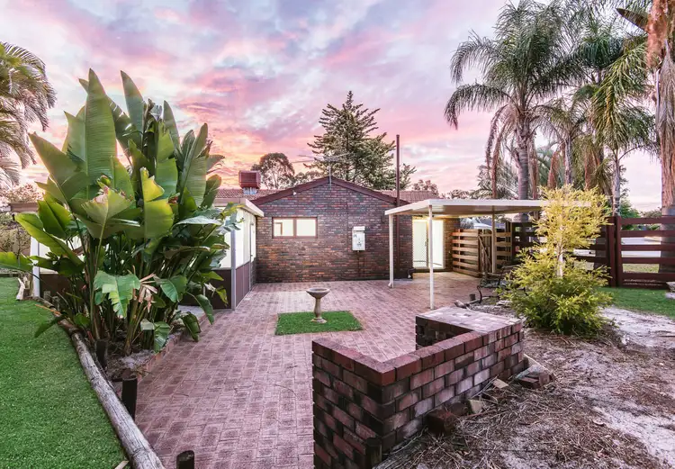 8 Bossea Place, Ferndale WA 6148