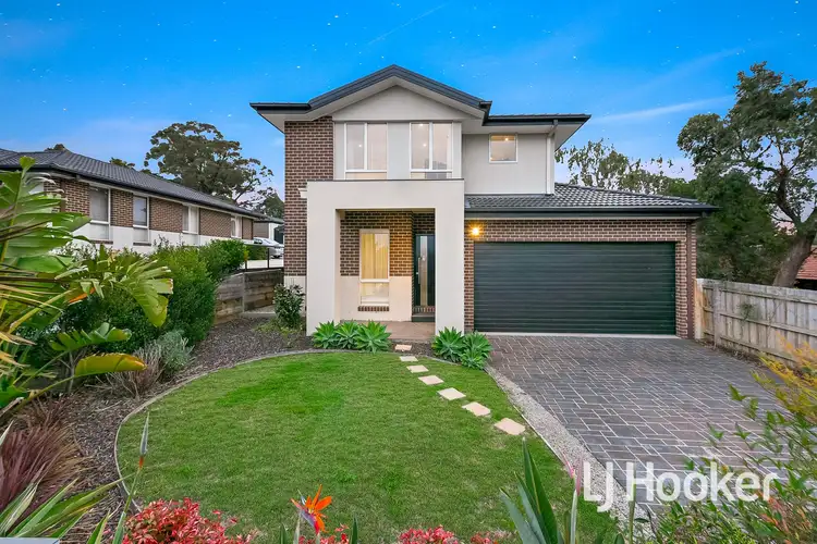 6/81-83 Ahern Road, Pakenham VIC 3810