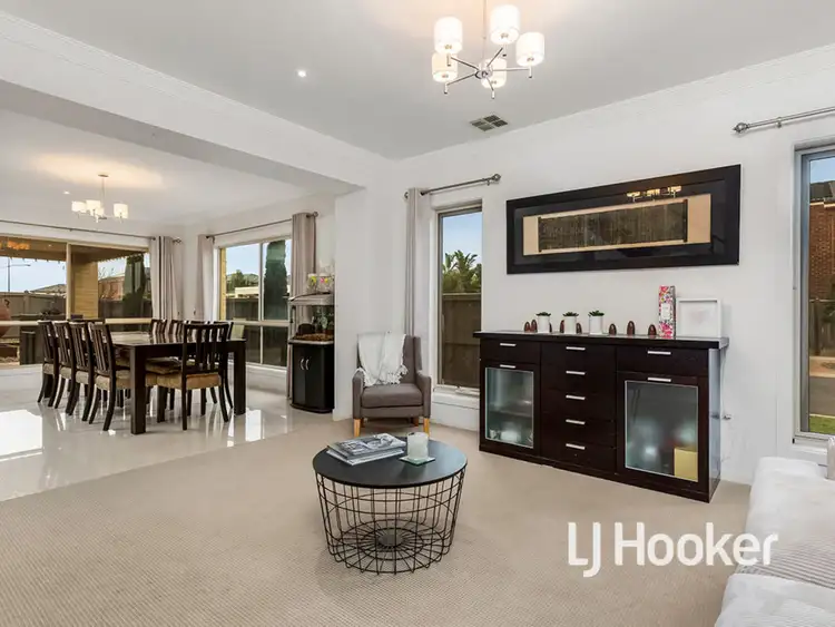 Second view of Homely house listing, 7 Seagull Grove, Point Cook VIC 3030