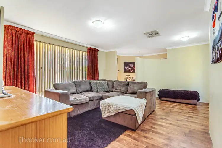 Sixth view of Homely house listing, 70 Bottlebrush Drive, Kiara WA 6054