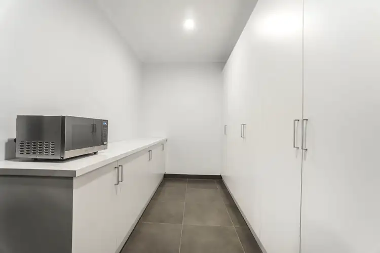 Fifth view of Homely house listing, 14 Bridgehaven Drive, Craigieburn VIC 3064