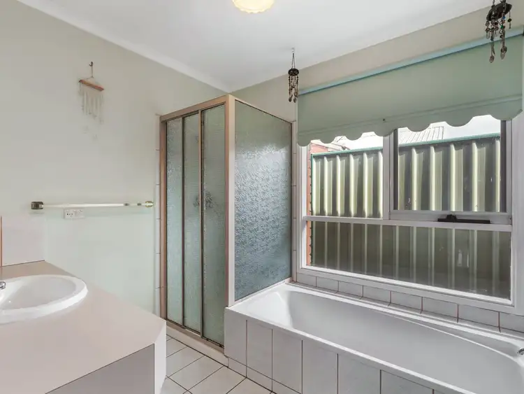 Fifth view of Homely house listing, 4 Sinclair Court, Wallan VIC 3756