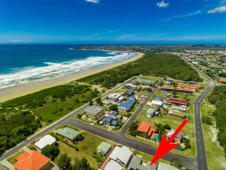 Third view of Homely semi-detached listing, 1/3 Ocean Street, Evans Head NSW 2473