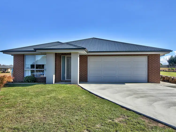11 Wilpena Court, Eastwood VIC 3875